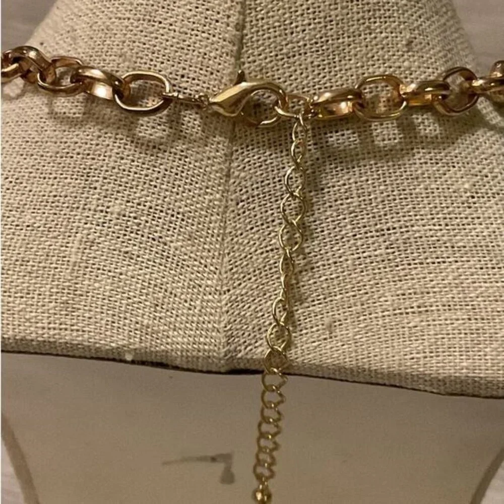 Mixed Gold Chunky Tortoise Shell Rhinestone Link Necklace - Picture 4 of 4